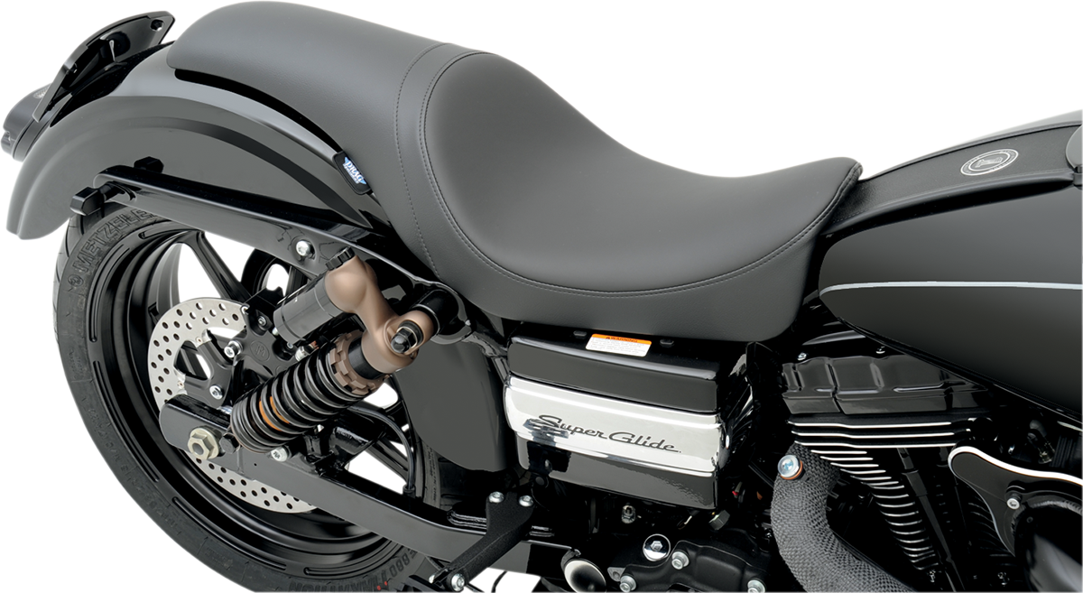 Drag Specialties Predator Seat – Smooth – Dyna '06-'17 – view 4