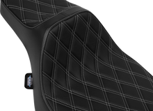 Drag Specialties Extended Reach Predator III Seat – Vinyl – Silver Double Diamond Stitch – FLT/FLH '23-'25 – view 2
