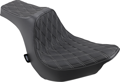 Drag Specialties Predator III Seat – Double Diamond – Silver Stitching – FLFB/S '18-'25