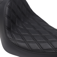 Drag Specialties Predator III Seat – Double Diamond – Black Stitching – 'XL 04-'22 – view 2