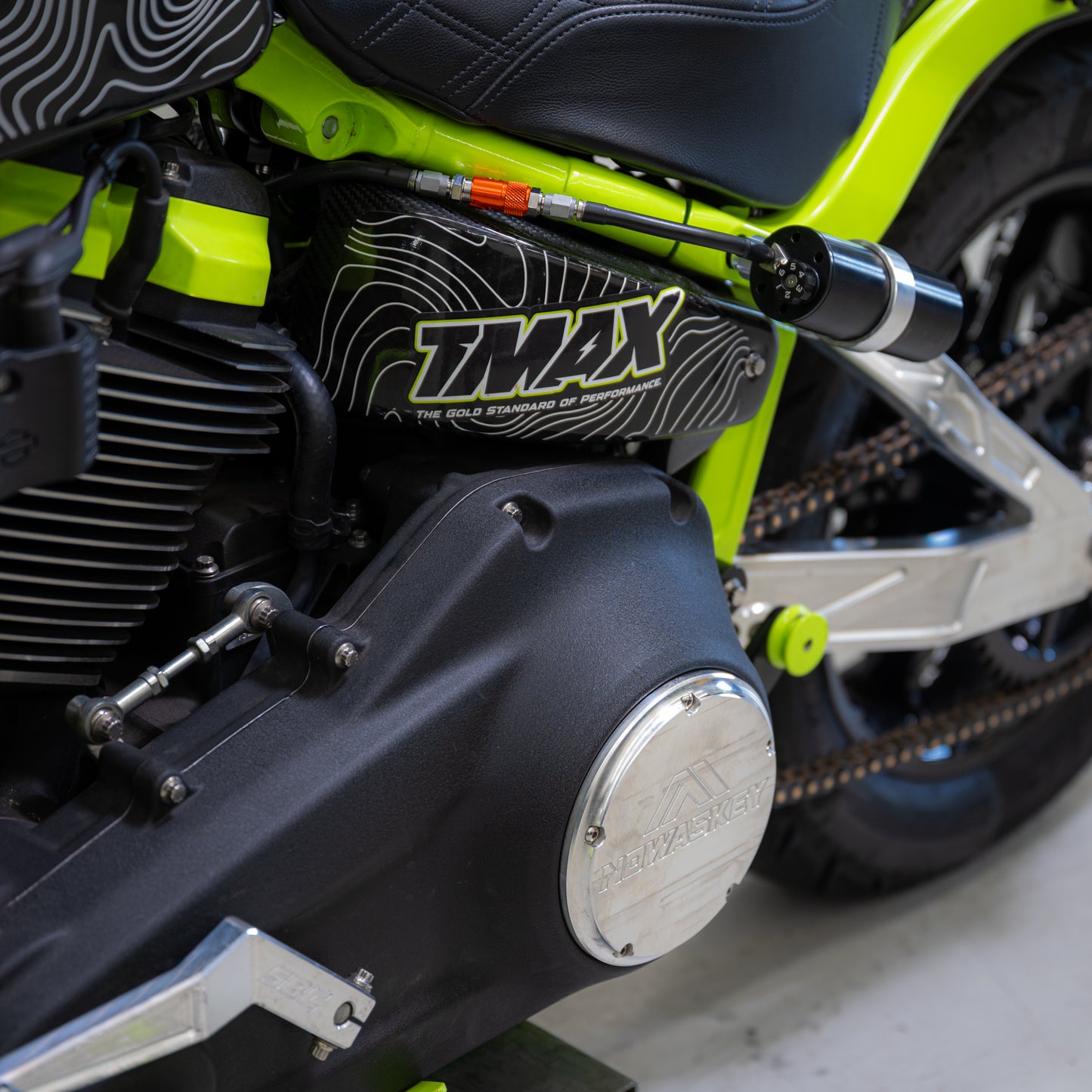 2018+ Softail Shock - Remote Reservoir 12.5" & 13.5"