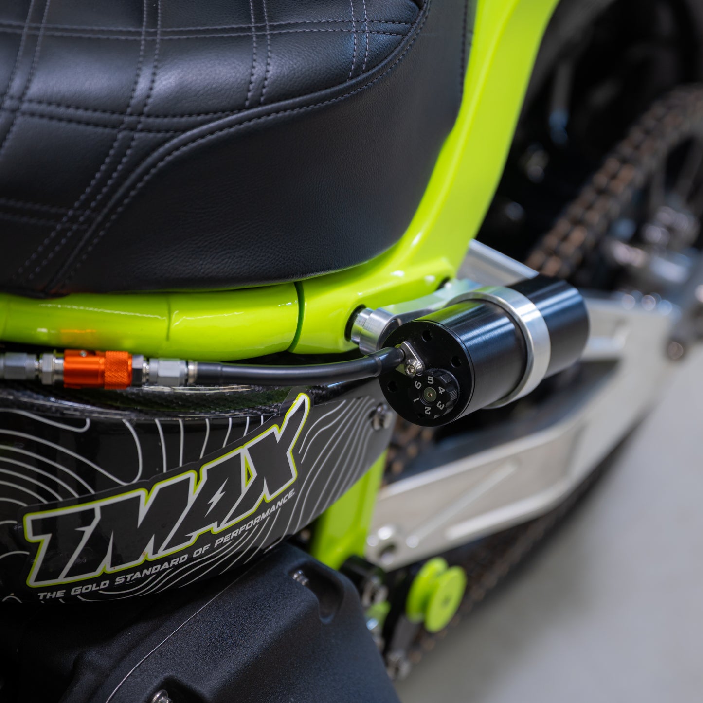 2018+ Softail Shock - Remote Reservoir 12.5" & 13.5"