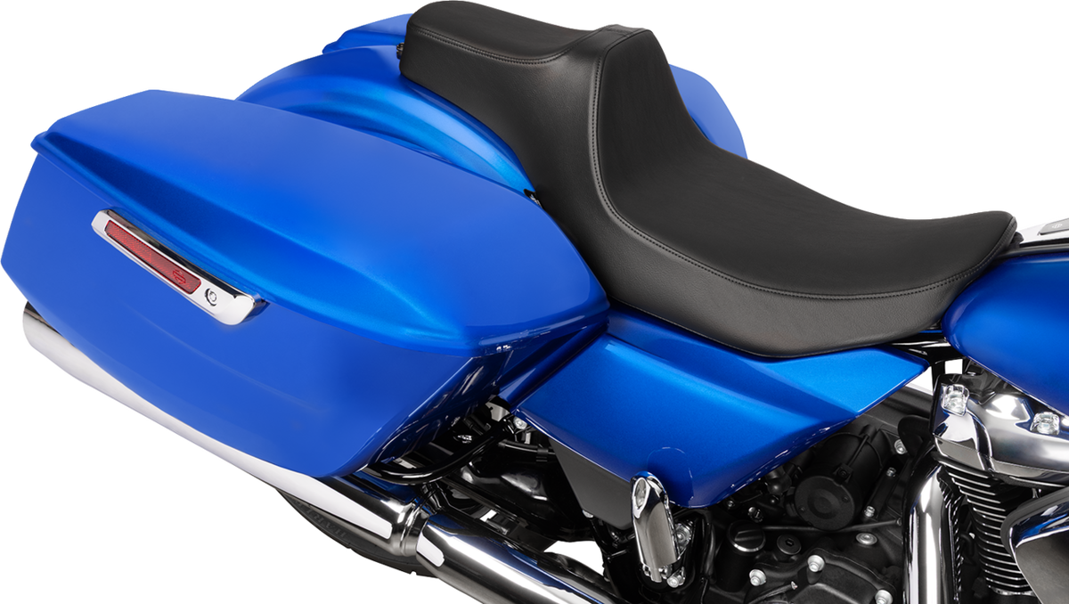 Drag Specialties Extended Reach Predator III Seat – Vinyl – Smooth – FLT/FLH '23-'25 – view 3