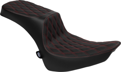 Drag Specialties Performance Predator 2-Up Seat – Vinyl – Double Diamond – Red Thread – FL '00-'17