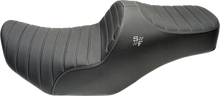 Slyfox Chariot Seat – Silver Classic Stitch – Silver Logo – FLH/FLT '23.5-'26 – view 2