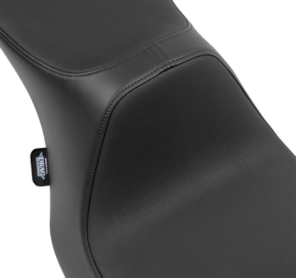 Drag Specialties Predator III 2-Up Seat – Vinyl – Smooth – FLT/FLH '23-'24 – view 3