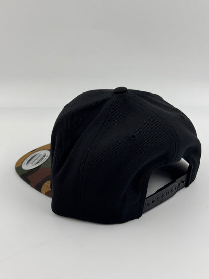 Gorra snapback Nowaskey negra y gris