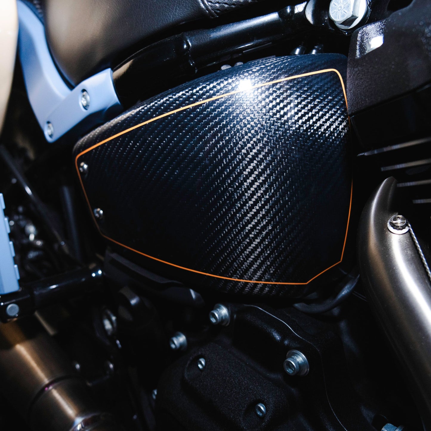Hofmann Designs M8 Softail Carbon Fiber Side Covers (2018–Present)