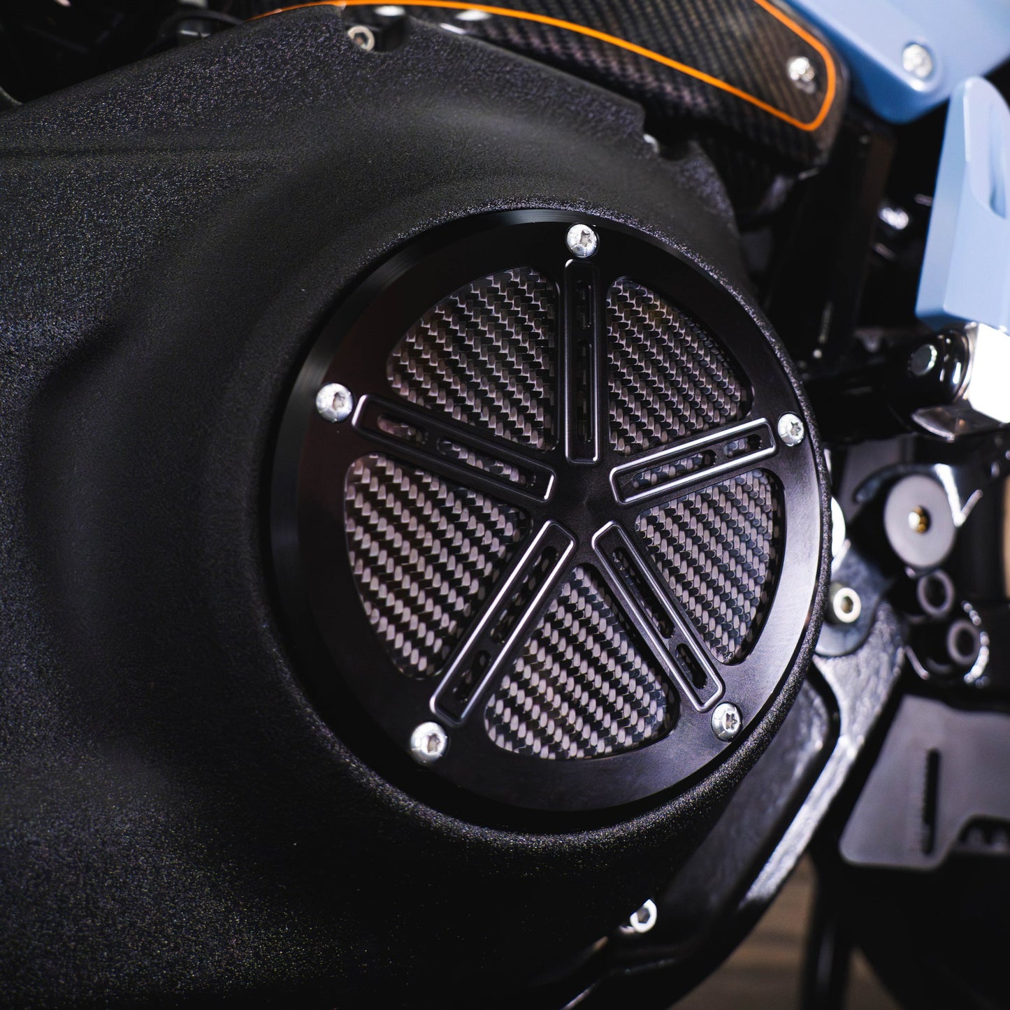 Hofmann Designs Signature Series Derby Cover with Carbon Insert M8 Softail