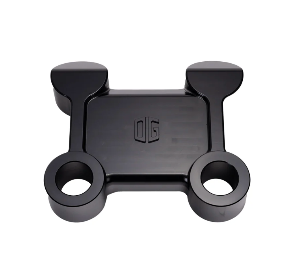 OG M8 Softail Pull Back Plate